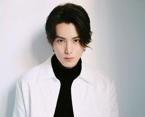 王鹤棣娱乐吃大瓜视频大全